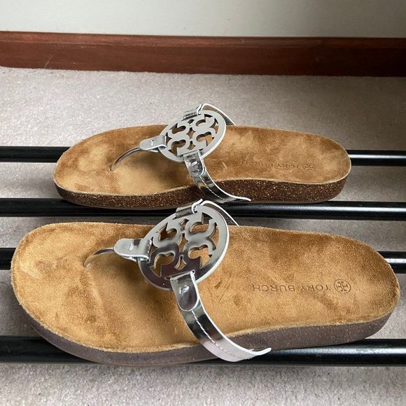 TORY BURCH Women Miller Cloud Goatskin Leather Logo Sandals - NEW NWOB - Picture 3 of 8